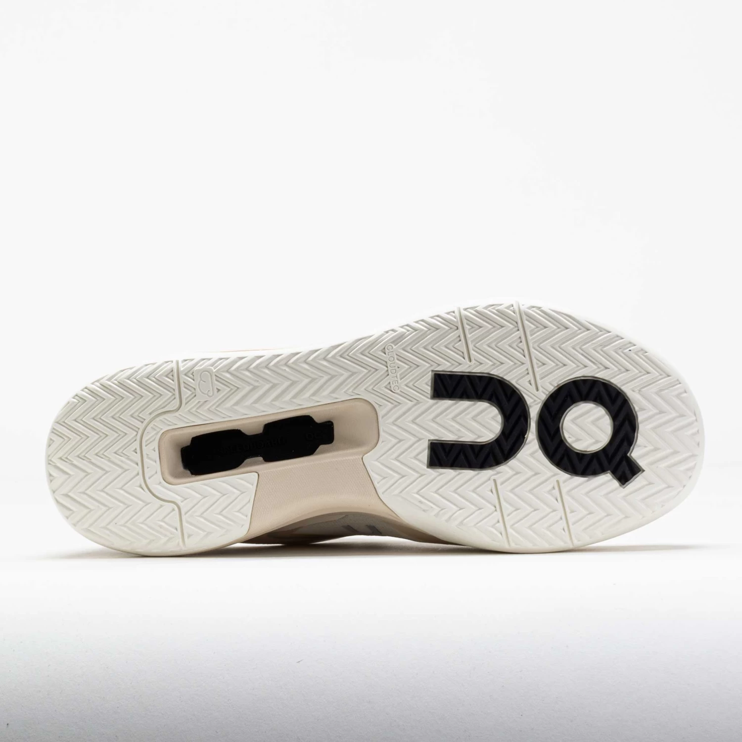 On Running On The Roger Advantage Pro Men's Cream/Black - Image 4