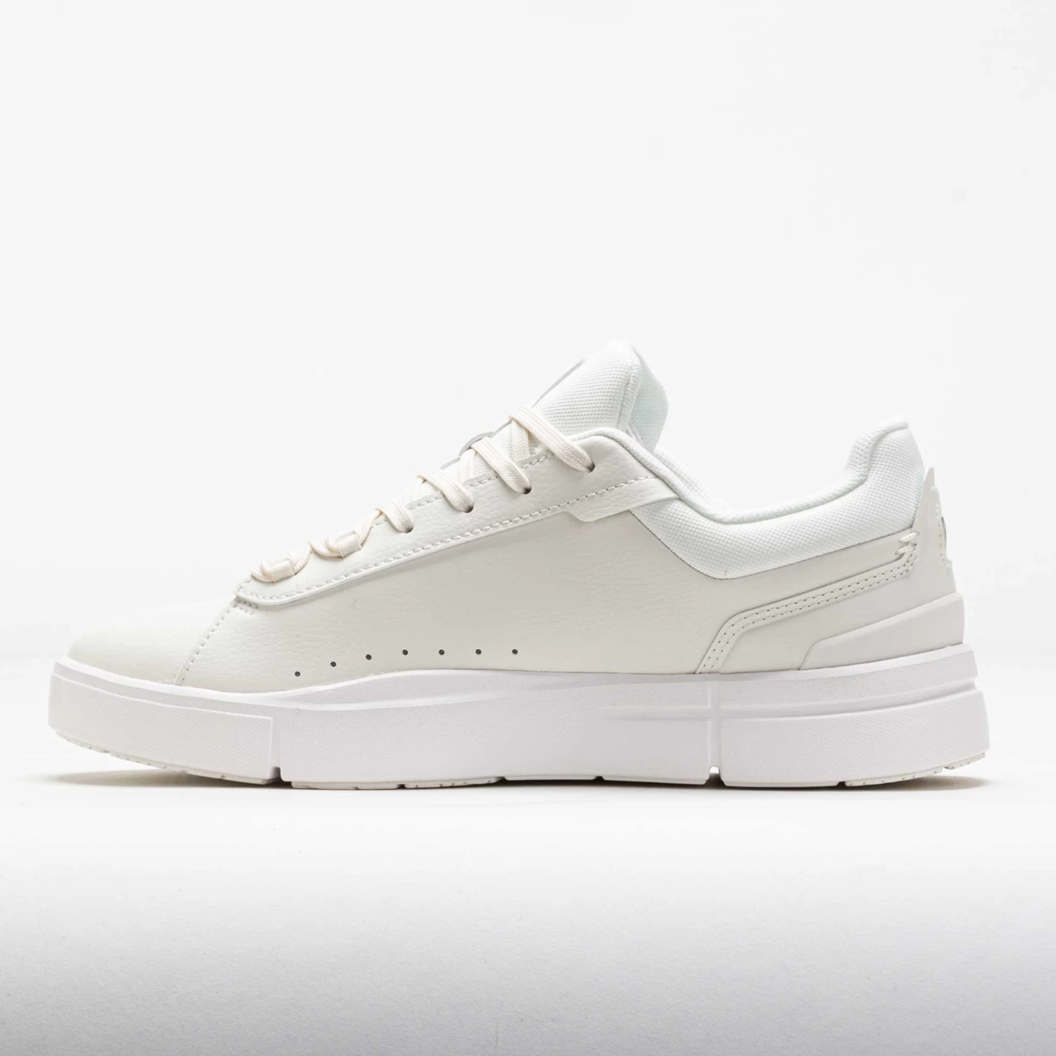 On Running On The Roger Advantage Men's Ivory/Ivory - Image 2