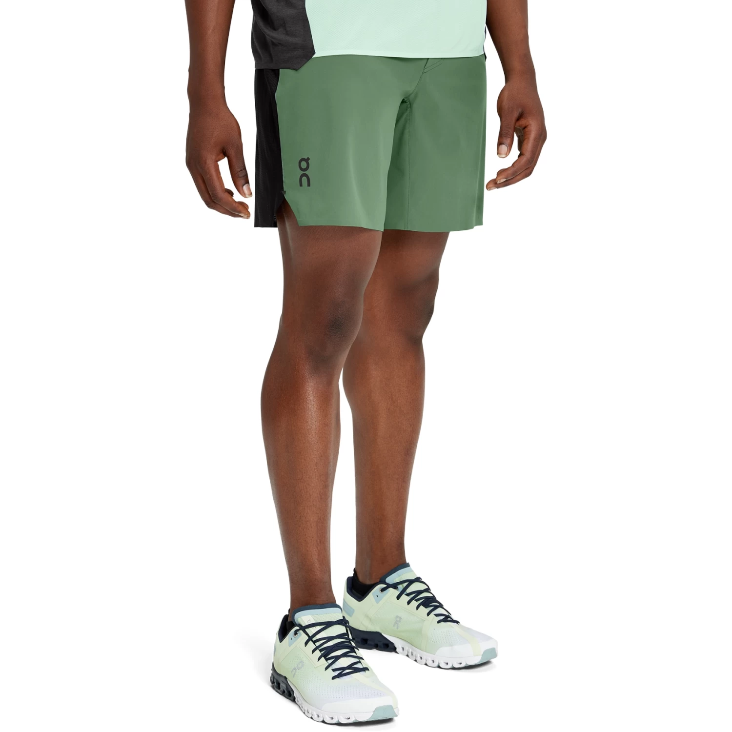 On Running On Lightweight Shorts - Ivy & Black - Image 2