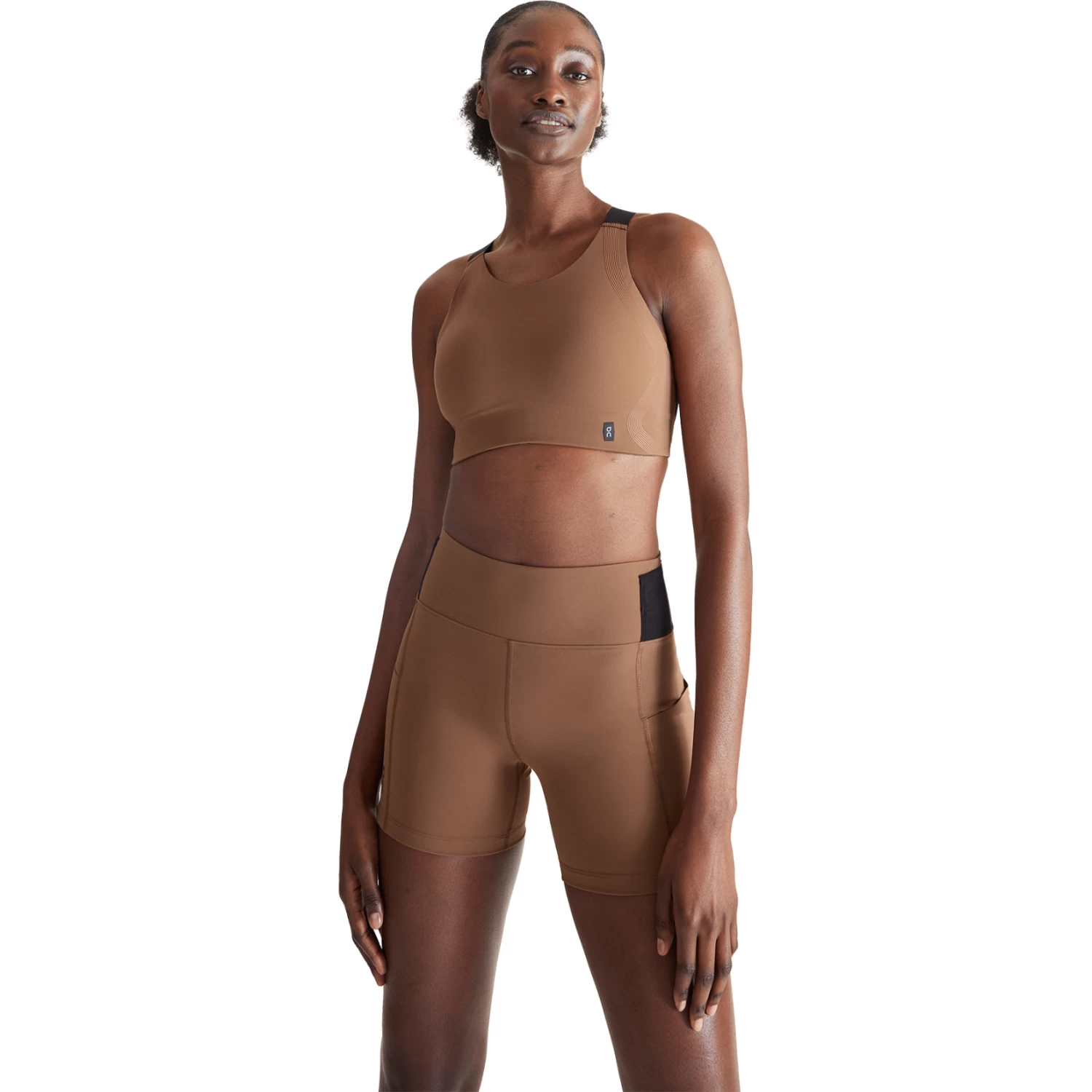 On Running On Performance Bra - Cocoa L Black - Image 2