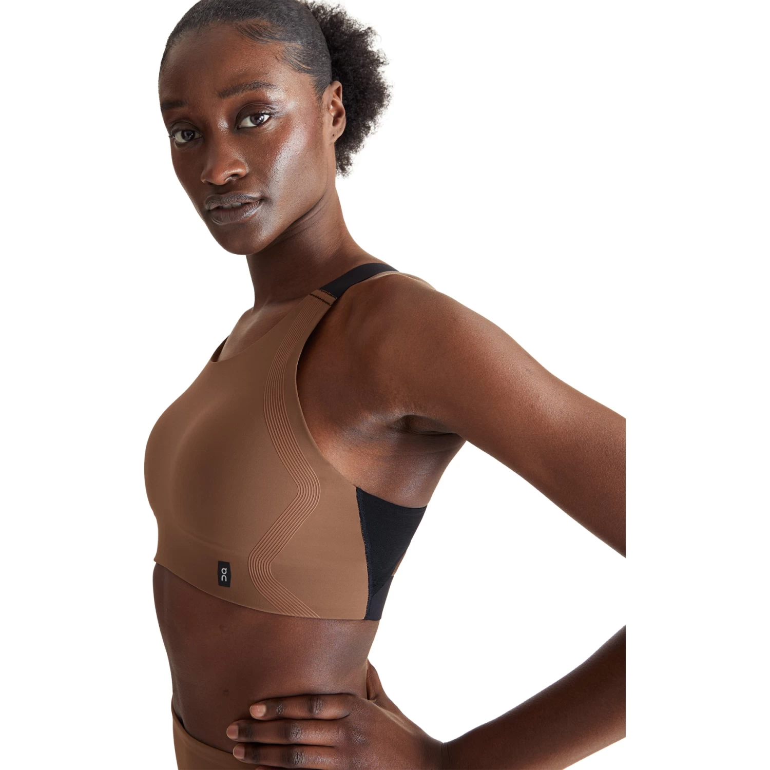 On Running On Performance Bra - Cocoa L Black - Image 5