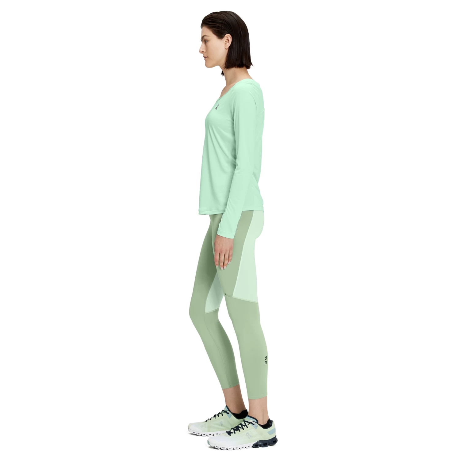 On Running On Performance Long-T Running Shirt Women - Creek - Image 2