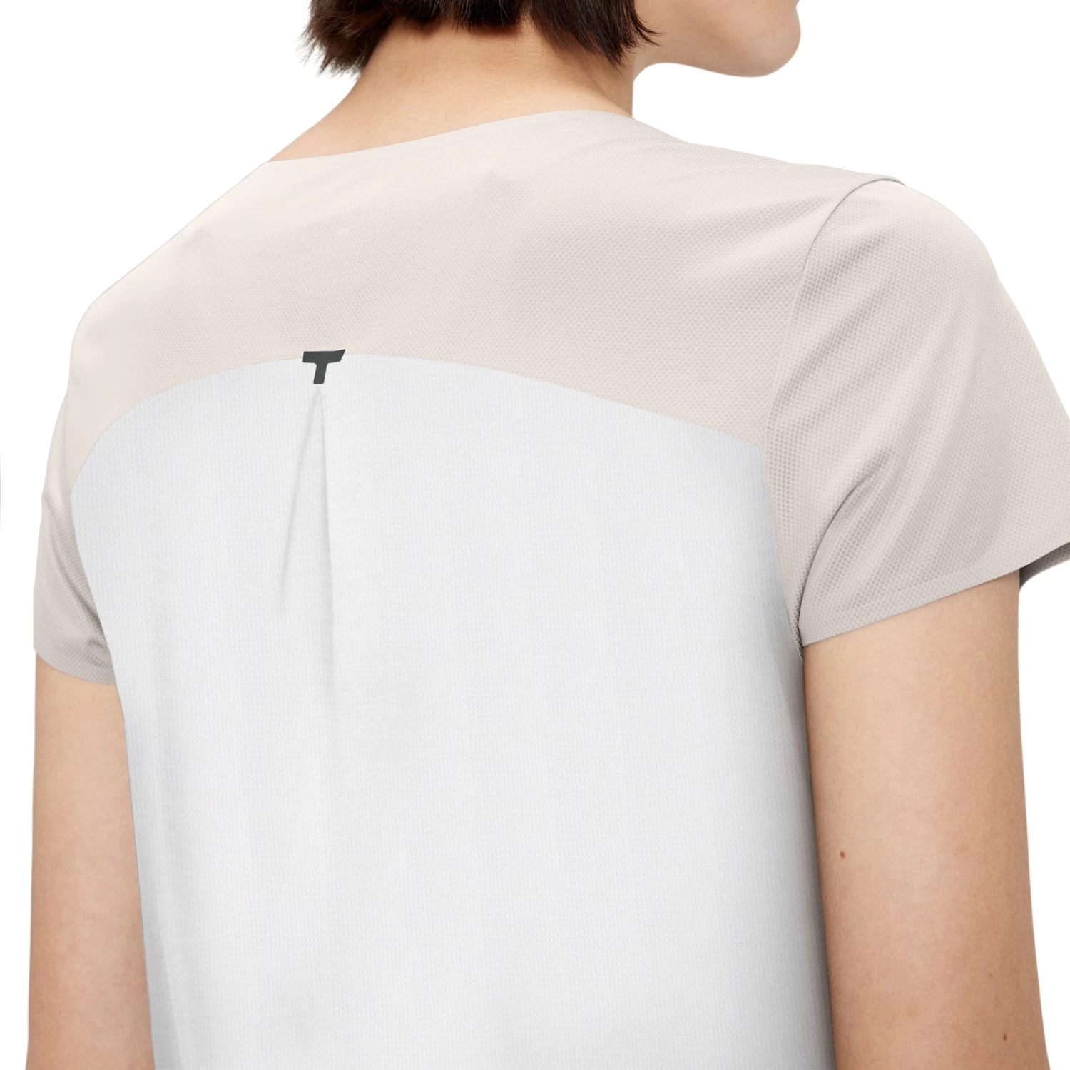 On Running On Performance-T Women Running Shirt - Pearl & Undyed-White - Image 6