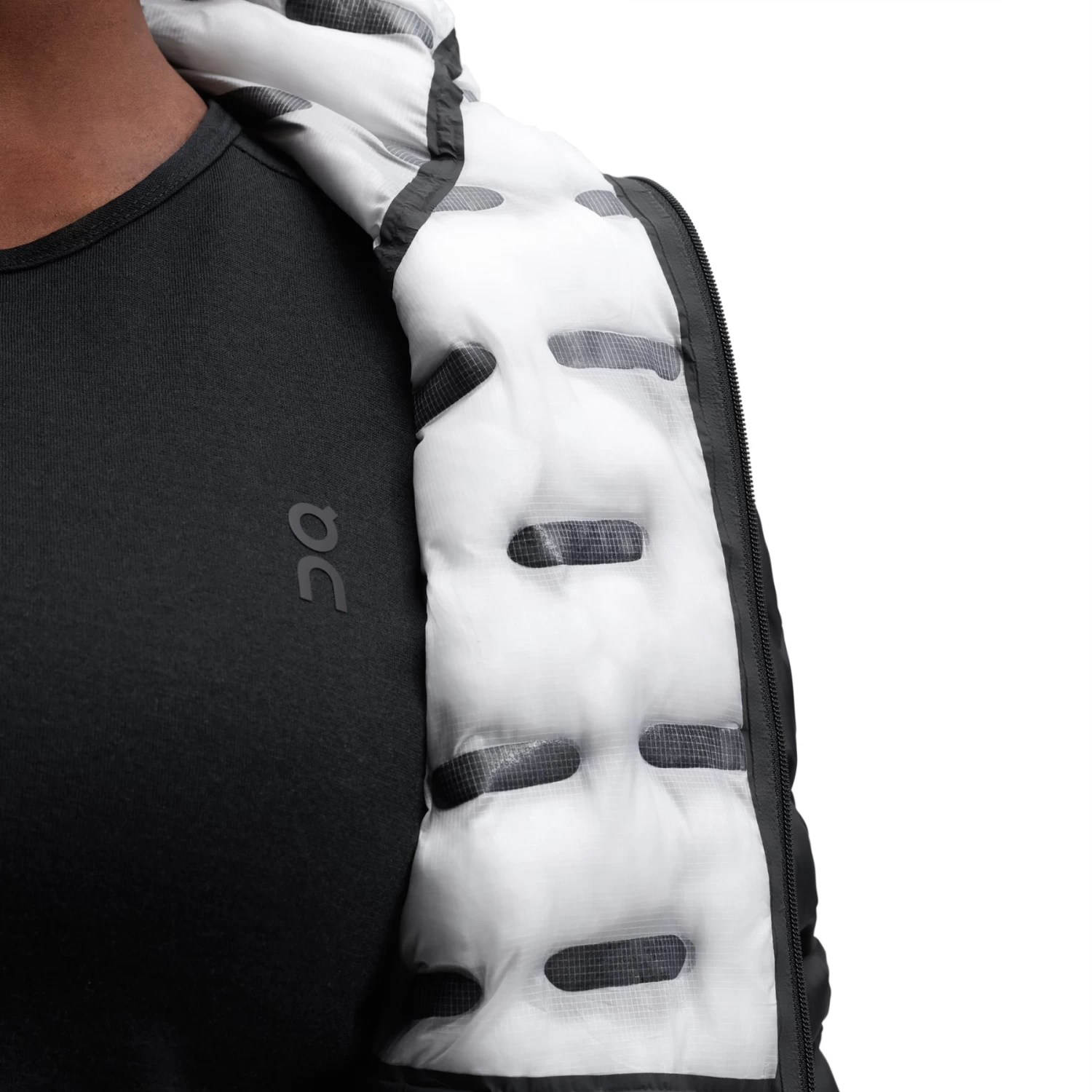 On Running On Switch Jacket Women - Black & White - Image 7