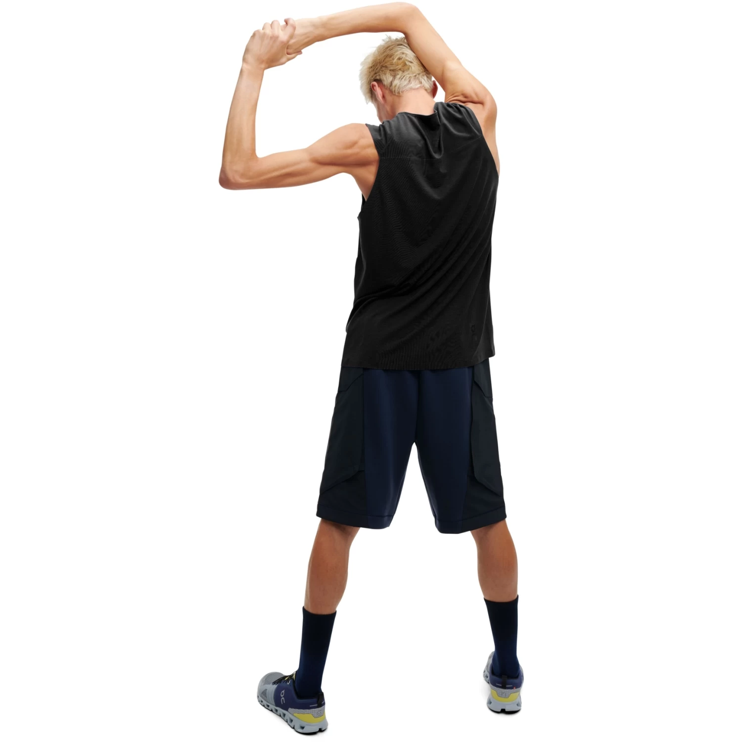 On Running On Training Tank - Black - Image 3