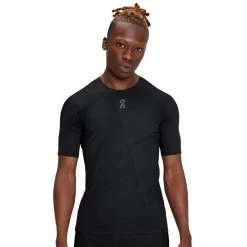 On Running On Ultra-T Running Shirt Men - Black